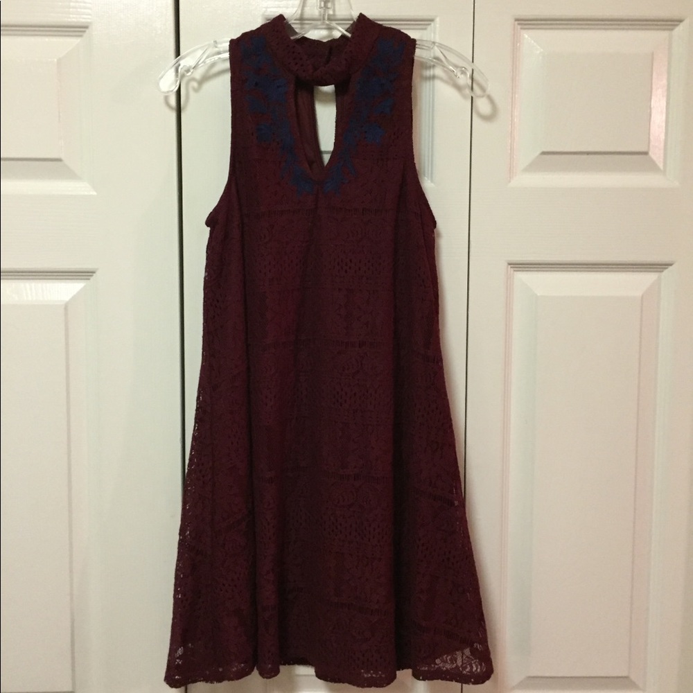 Women’s Small Alya Choker Dress with Navy Stiching